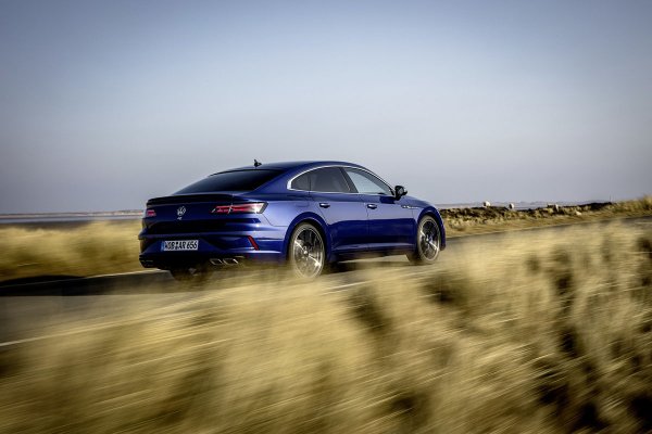 Volkswagen Arteon R