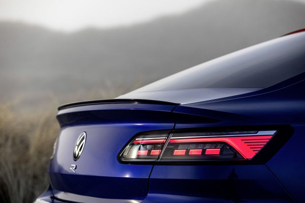 Volkswagen Arteon R