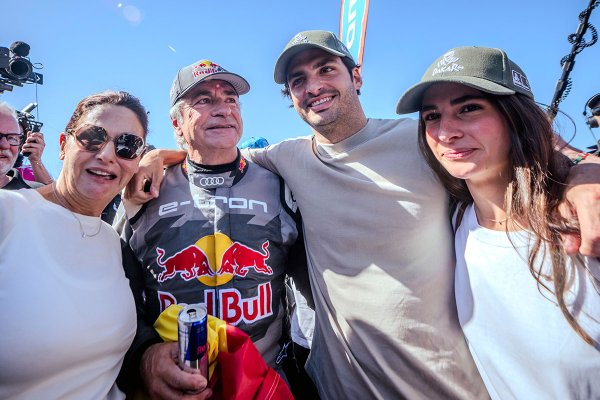 Carlos Sainz and Family