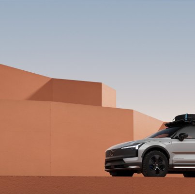 Volvo EX30 Cross Country Exterior