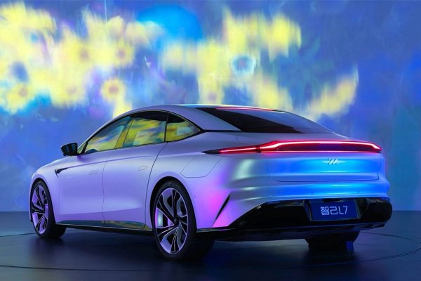 O Zhiji L7 é um automóvel 100% eléctrico chinês com 1100 Km de autonomia