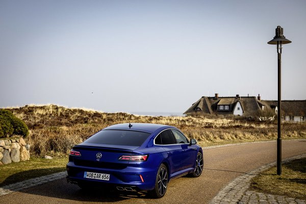 Volkswagen Arteon R