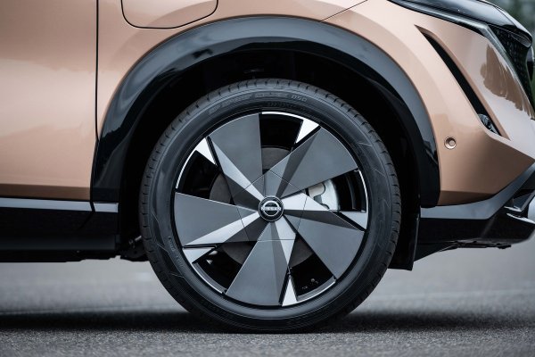 O Nissan ARIYA representa o início de uma nova era,  a dos cros