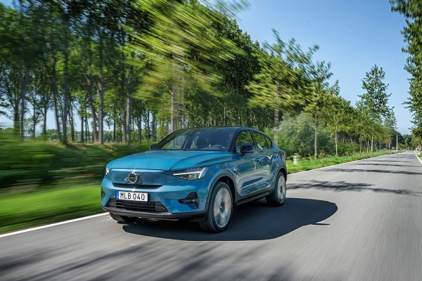 Volvo C40 Recharge, Fjord Blue