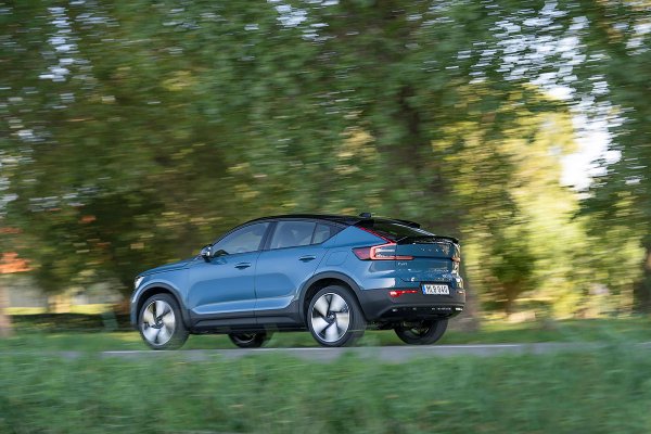 Volvo C40 Recharge, Fjord Blue