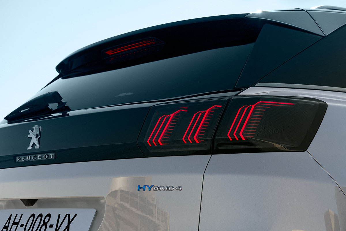 PEUGEOT 3008 014