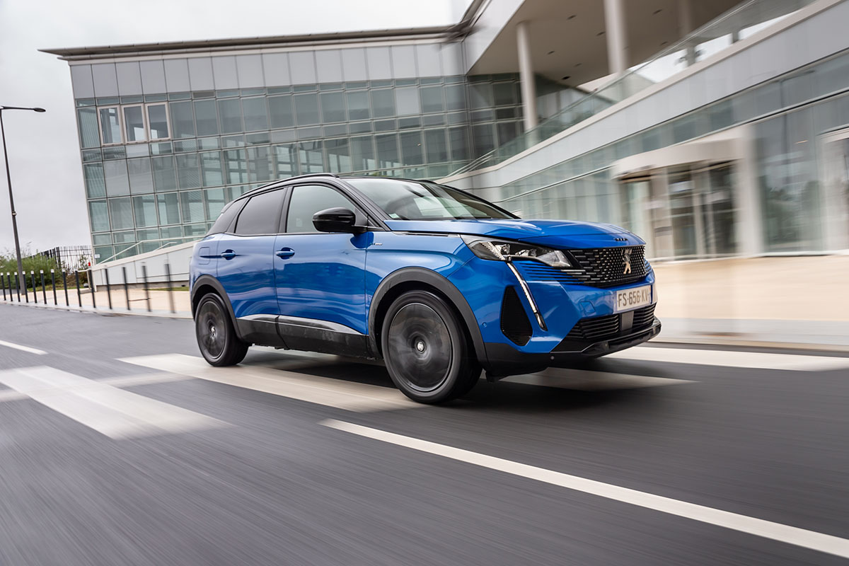 PEUGEOT 3008 044