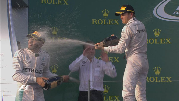 Rosberg e Hamilton no pódio