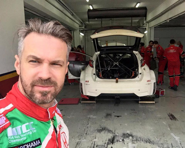 Tiago Monteiro cumpre teste produtivo em Valência