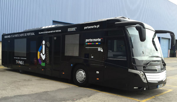 CaetanoBus cria autocarro turístico interactivo 