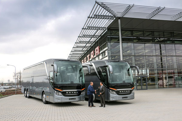 Greenbus reforça frota com Setra TopClass 500