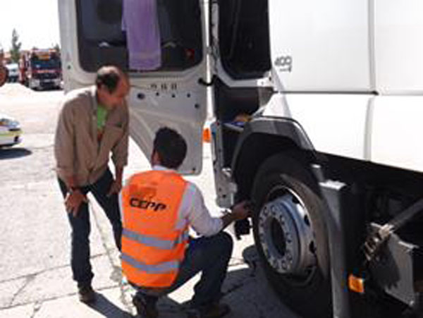 ACAP alerta condutores de pesados sobre pneus