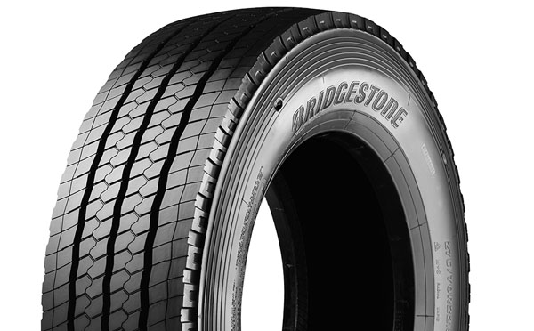 Bandag expande gamas de pisos para autocarros