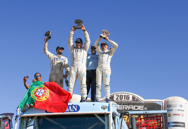 Elisabete Jacinto sobe ao pódio no Africa Eco Race