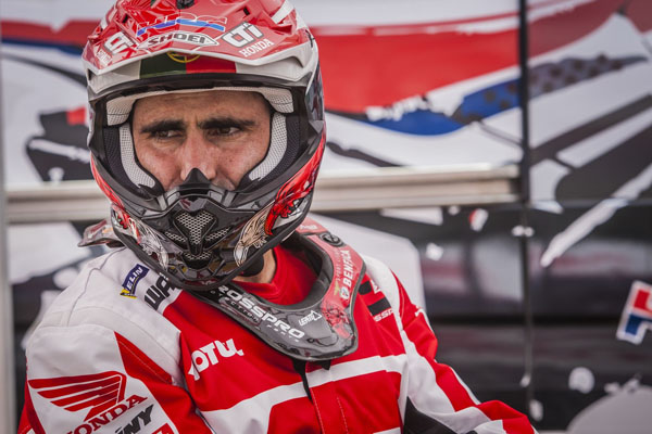 Paulo Gonçalves no hospital após queda no Dakar