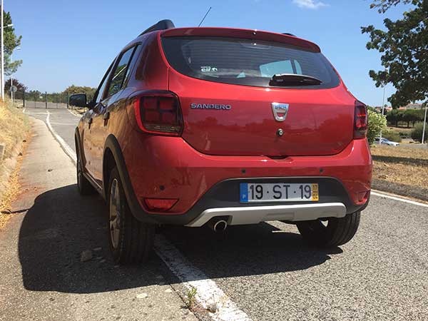 DaciaSanderoStepway05