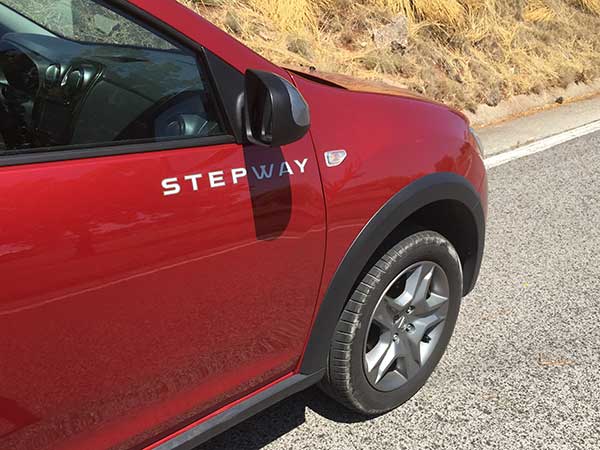 DaciaSanderoStepway06