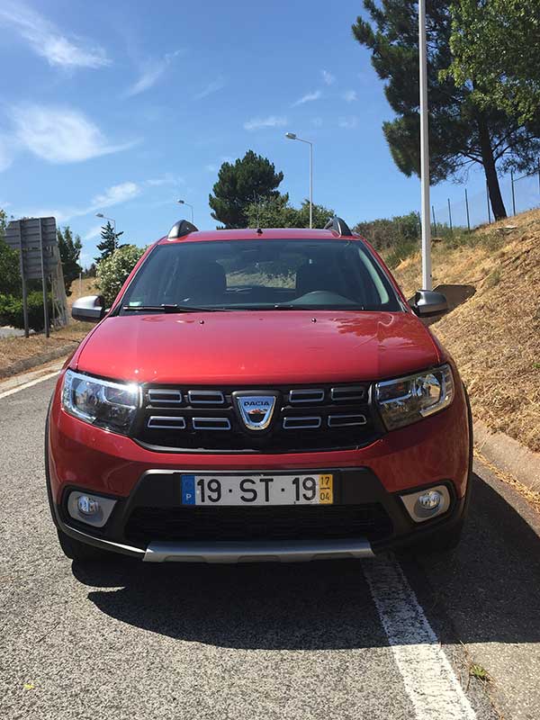 DaciaSanderoStepway10