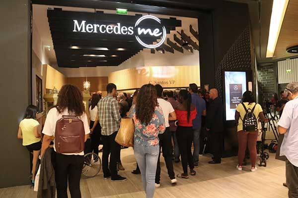 Mercedes-CascaiShopping04