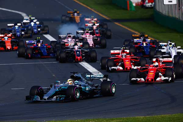 F1-GPAustralia-Largada-001