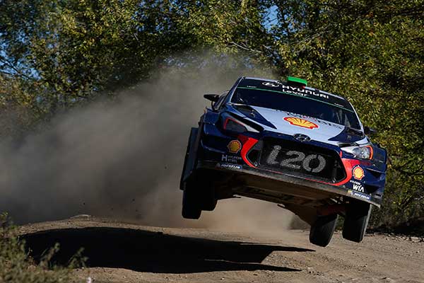 WRC-Argentina-Hyundai02