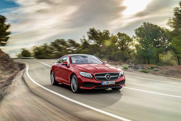 Mercedes-Benz-2017-004