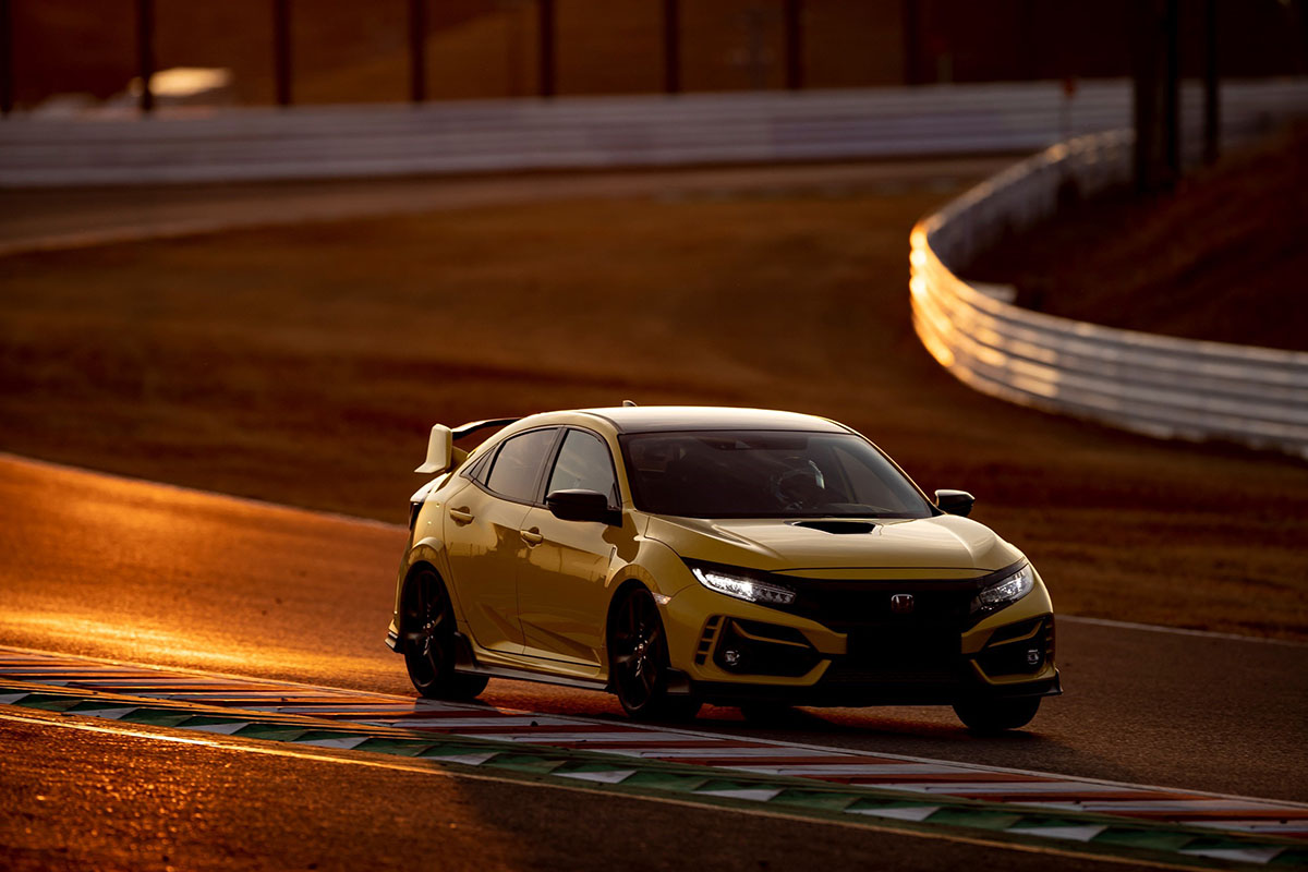 HondaCivicTypeR LimitedEdition SuzukaCircuit 001