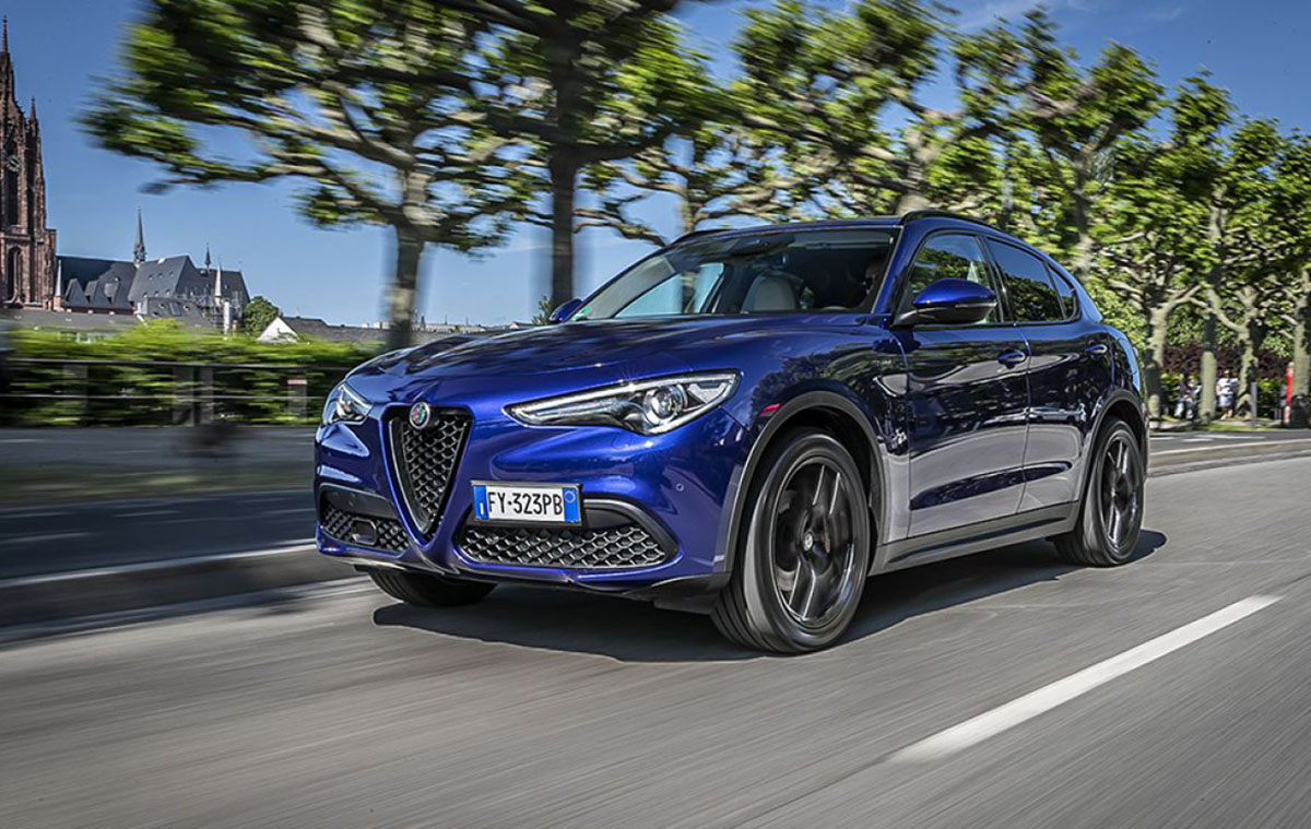 AlfaRomeo Stelvio 01