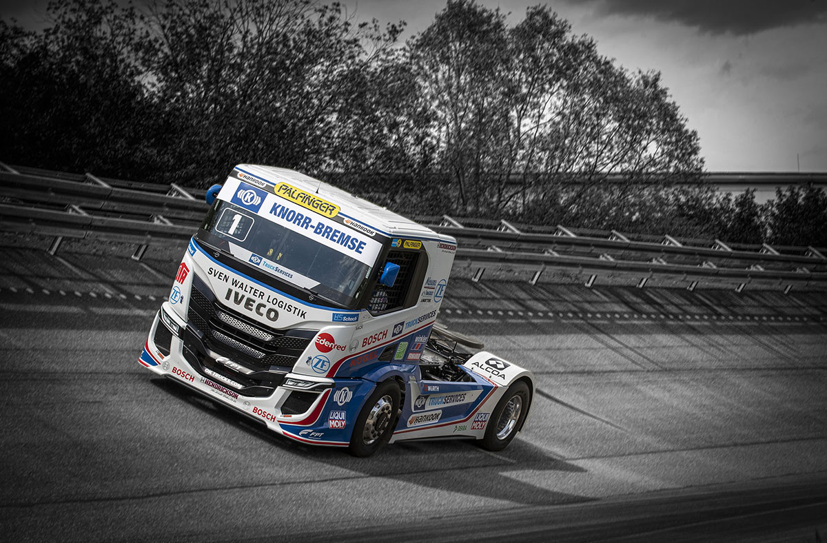 Iveco SWay trucks02