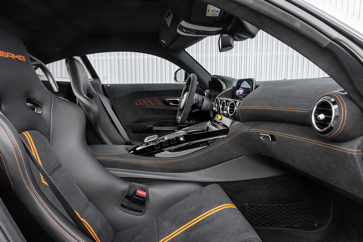 Mercedes AMG GT BlackSeries 02