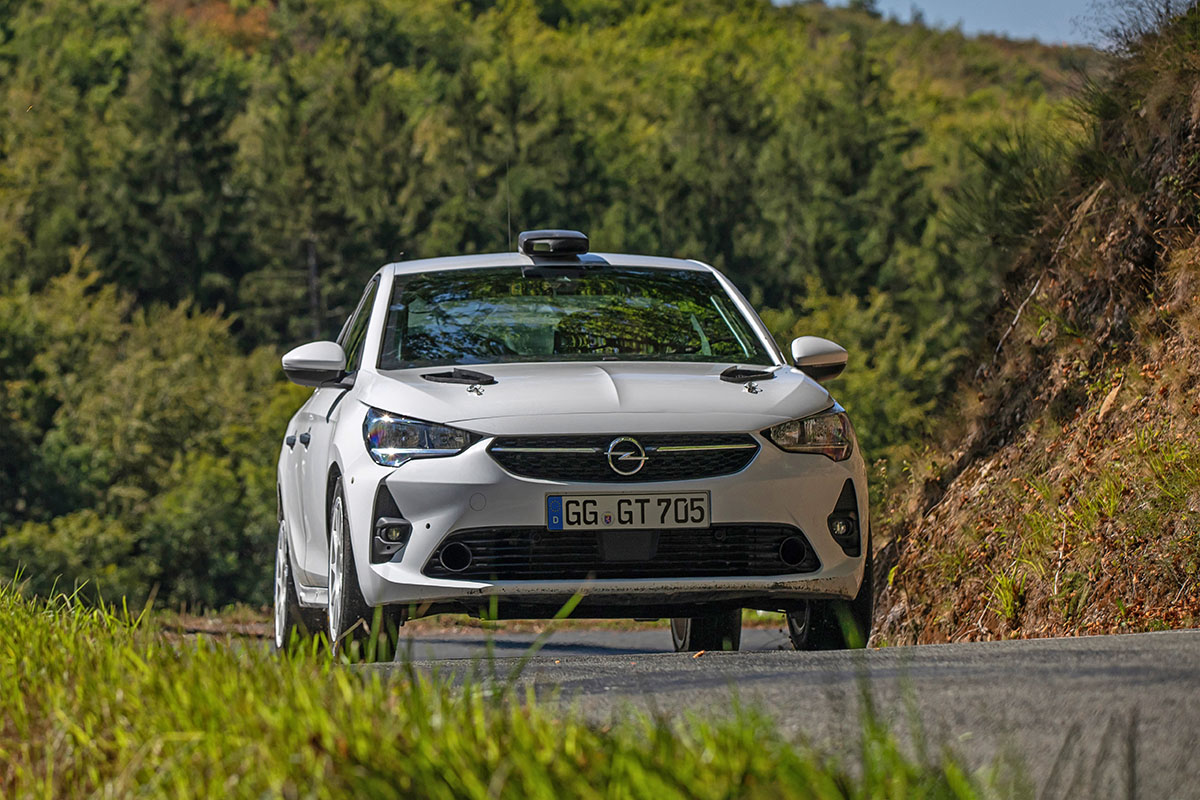 Opel Corsa R4 001