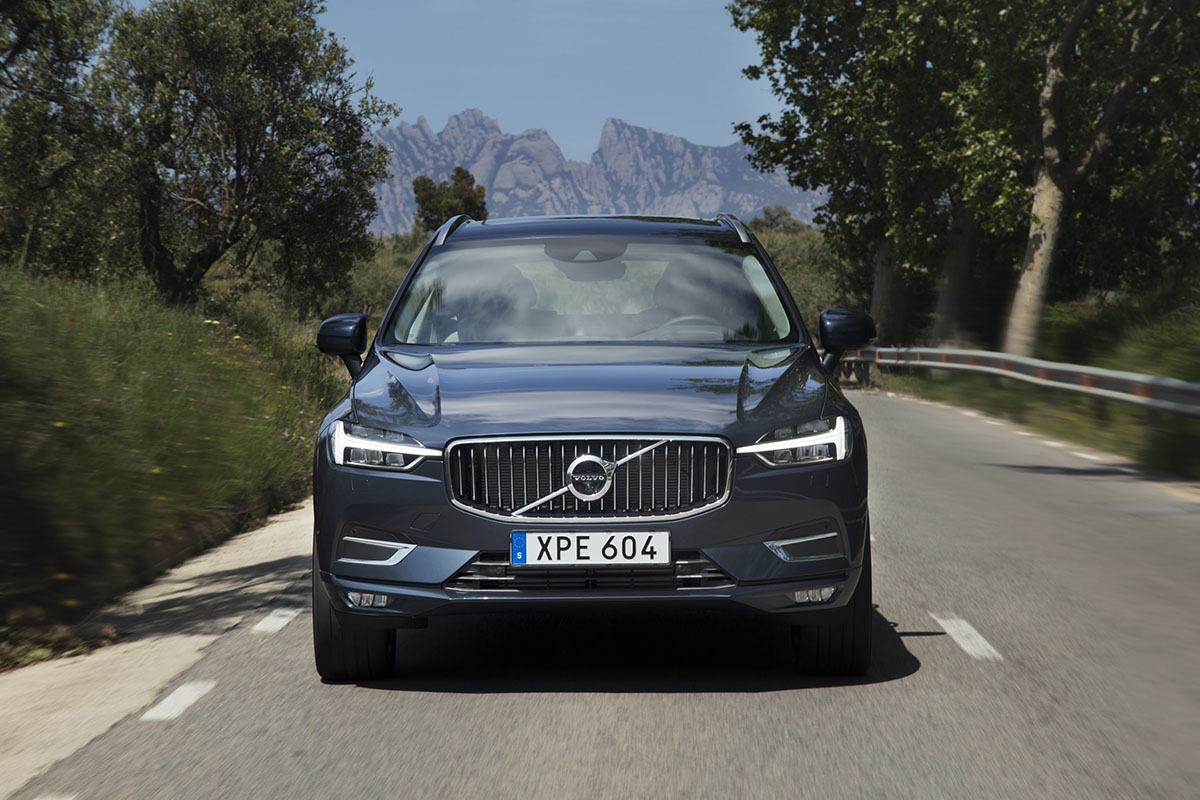 VolvoXC60 03