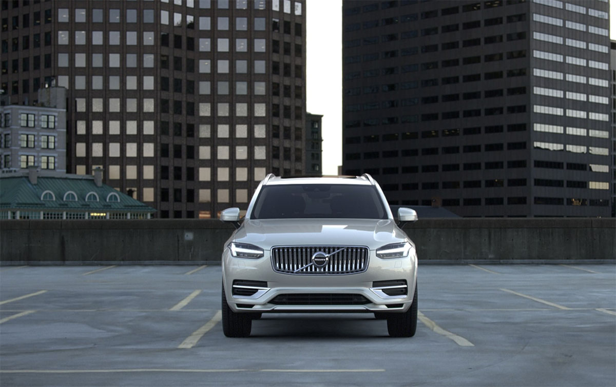 VolvoXC90 02