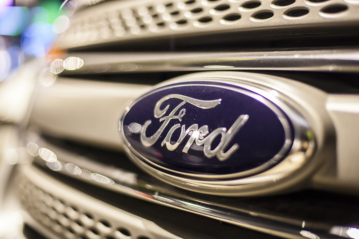 Ford Logo01