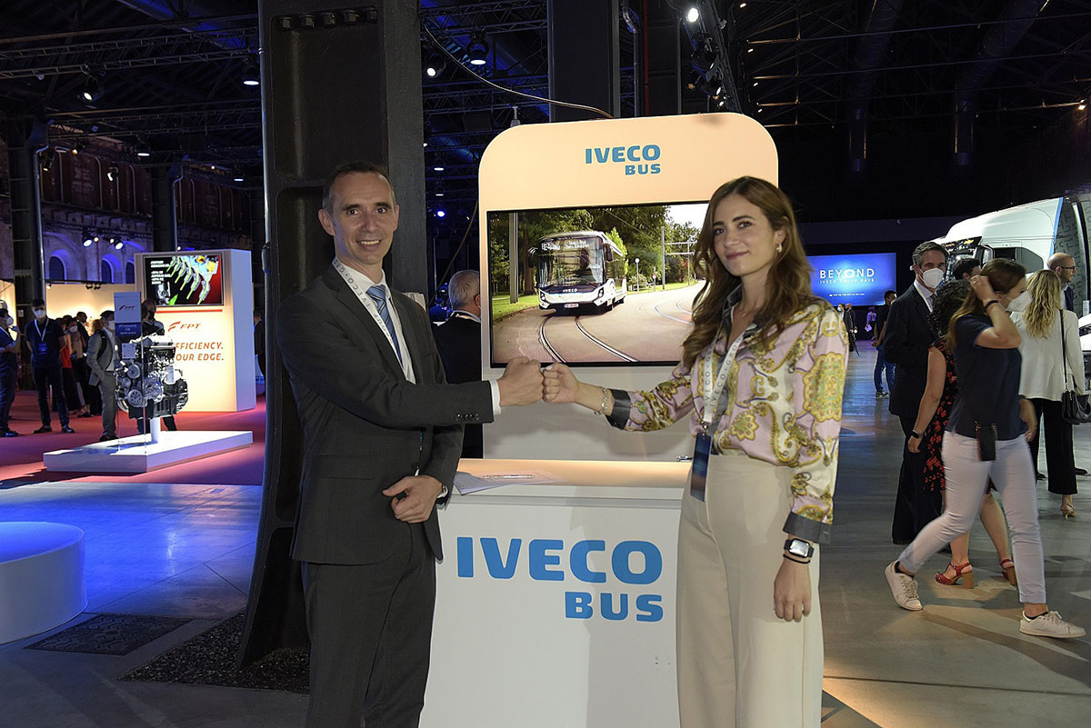Iveco Via 02
