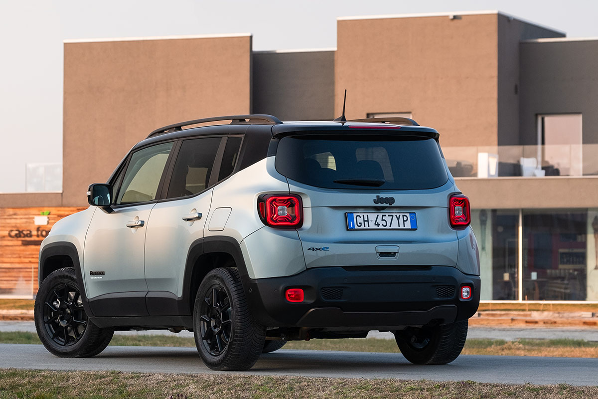 Renegade eHybrid 008