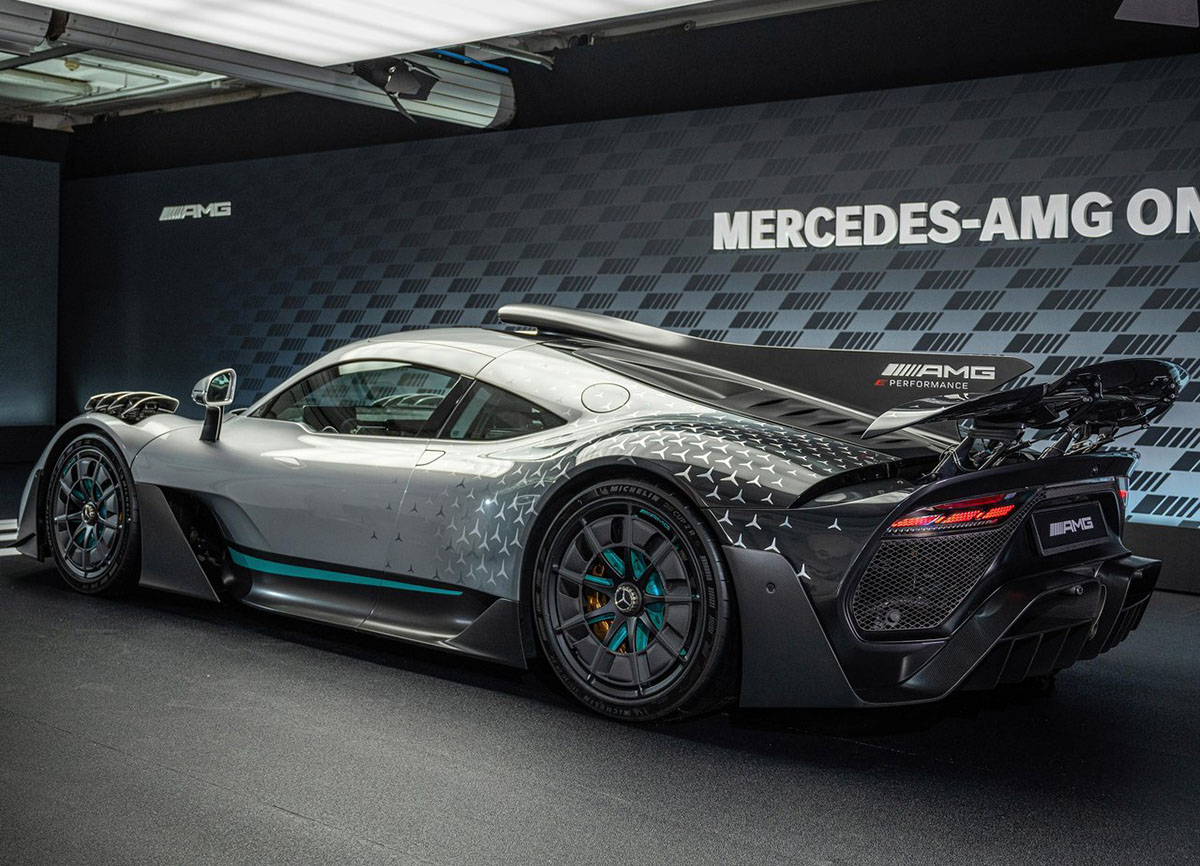 MercedesBenz AMG ONE 2023 005