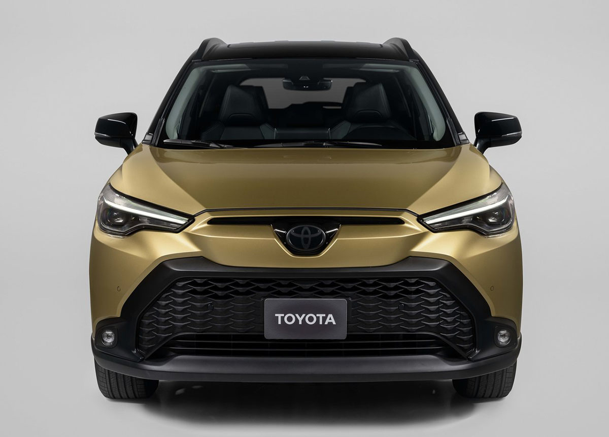 Toyota CorollaCrossHybrid 01