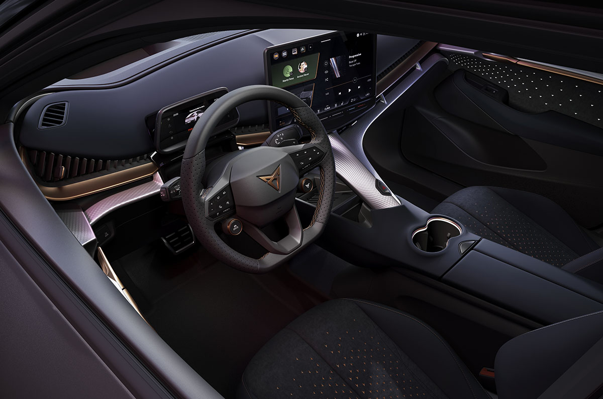 CUPRA Tavascan 16 HQ