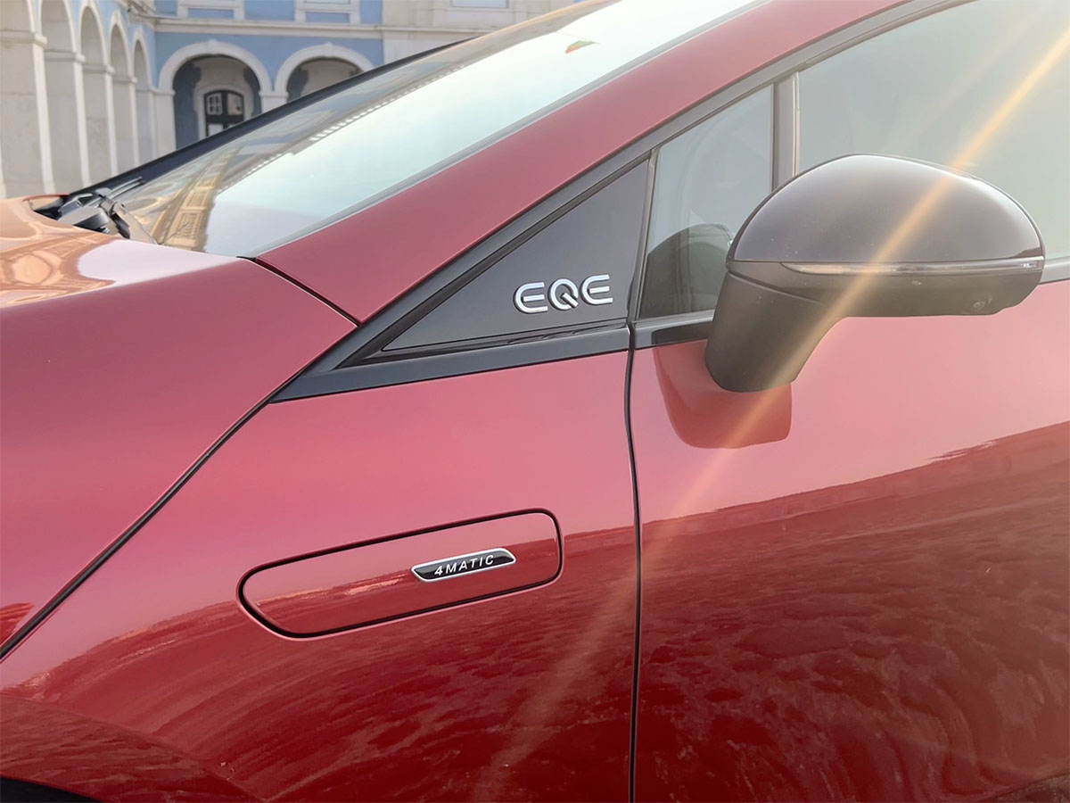Mercedes Benz AMG EQE 43 08