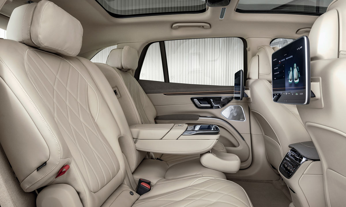 Mercedes EQS SUV 10 1