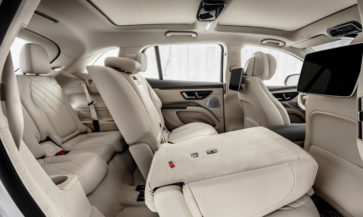 Mercedes EQS SUV 11 1