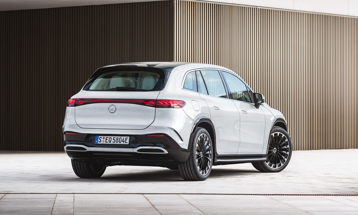 Mercedes EQS SUV 7 1