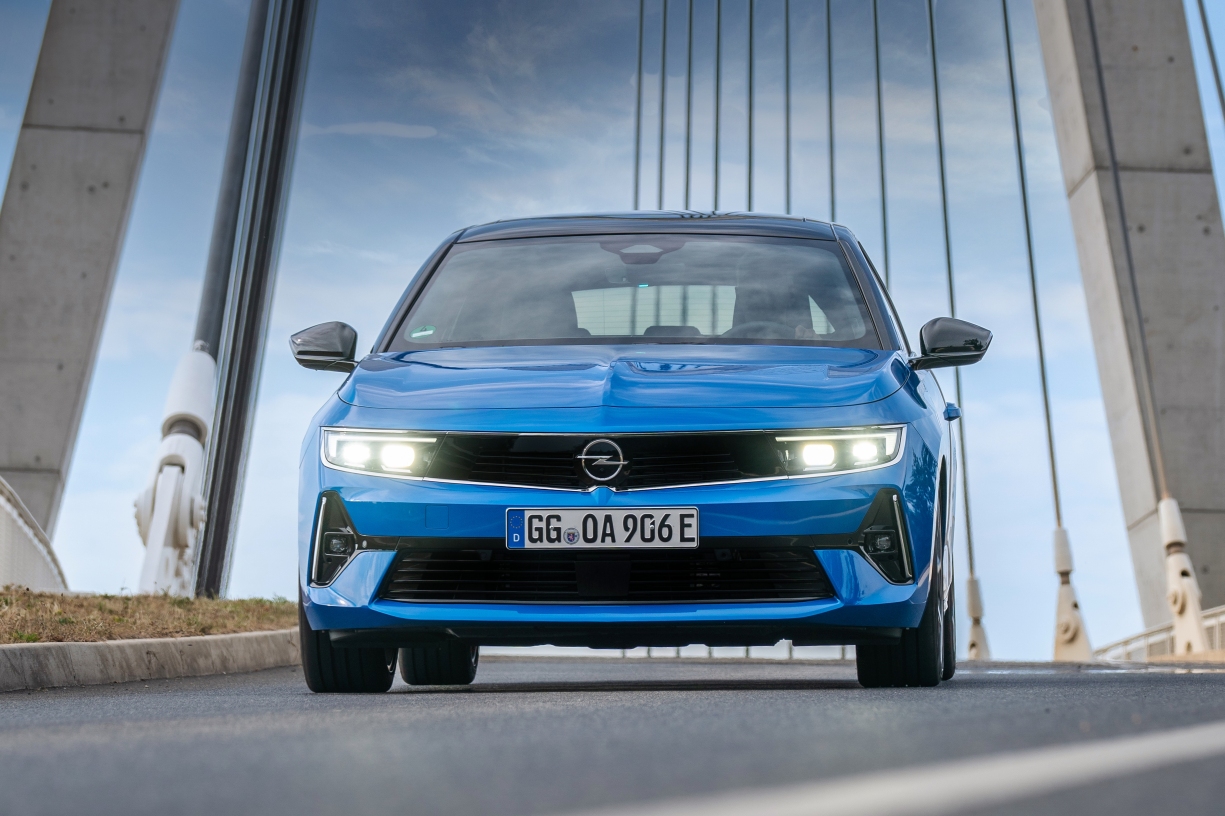 Opel DarkRoadsIntelli LuxLED 04