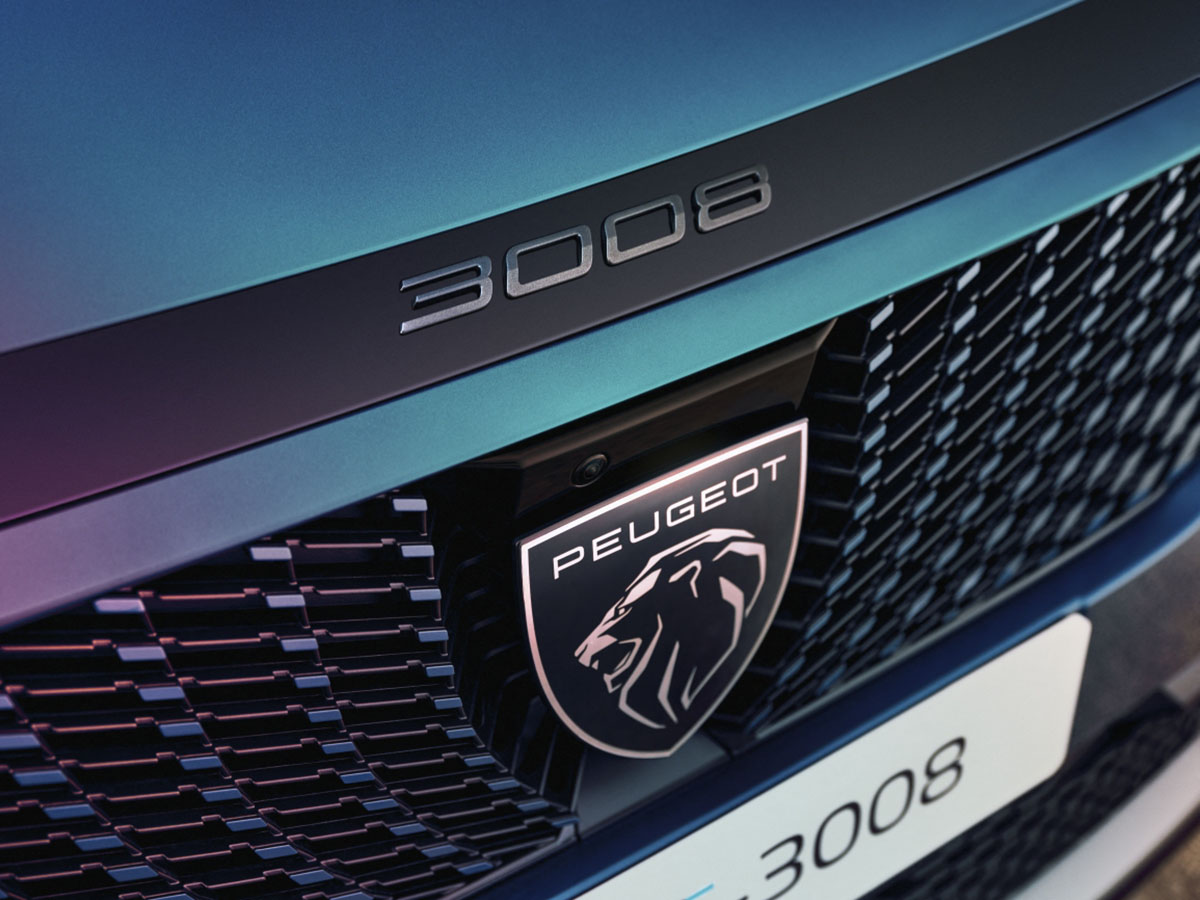 Peugeot E3008 01