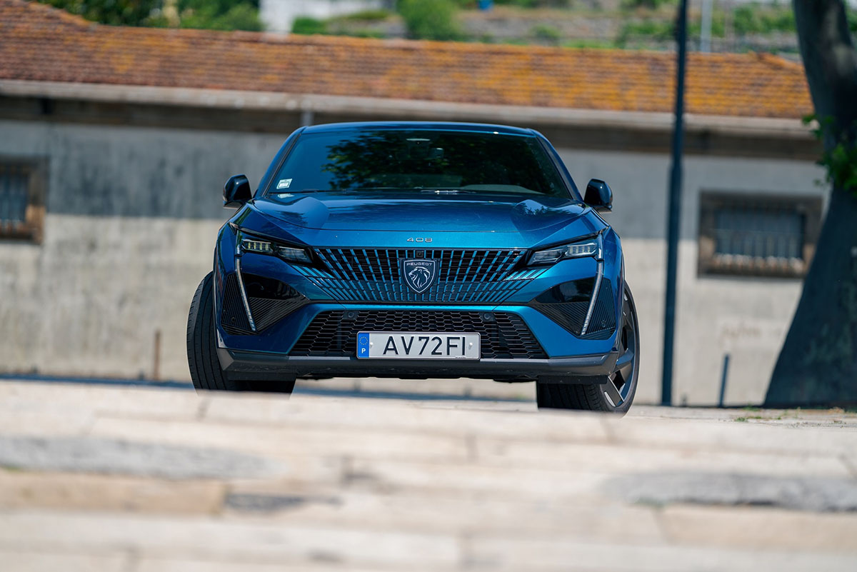 Peugeot408