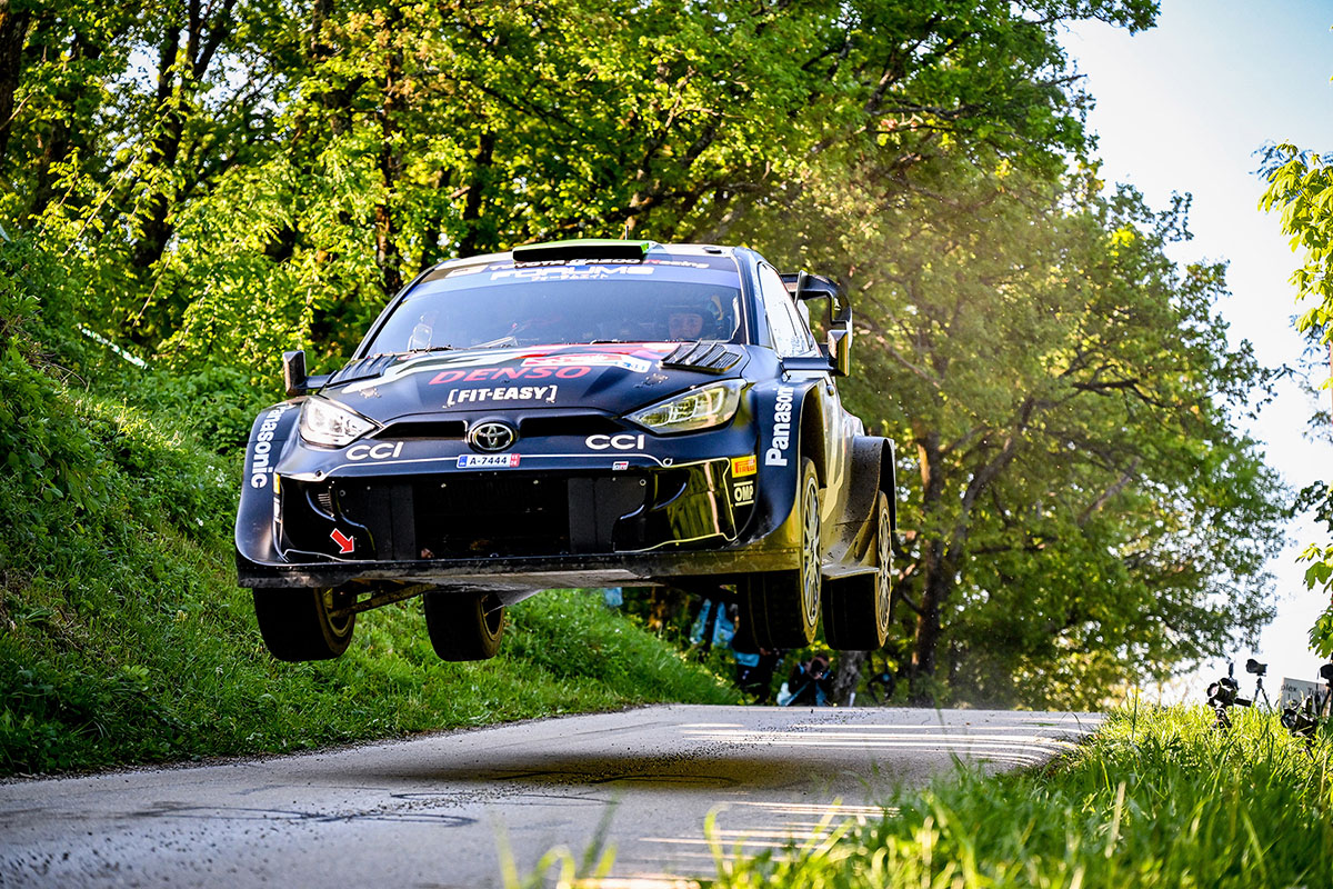Toyota Evans 01