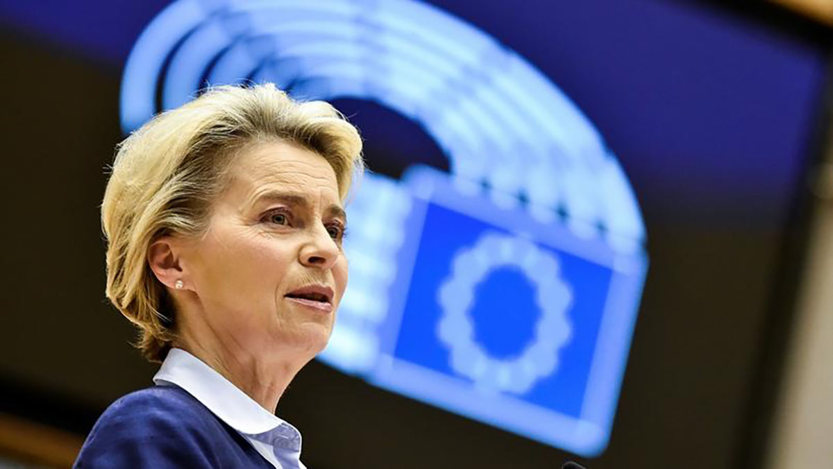 UrsulaVonDerLeyen 02