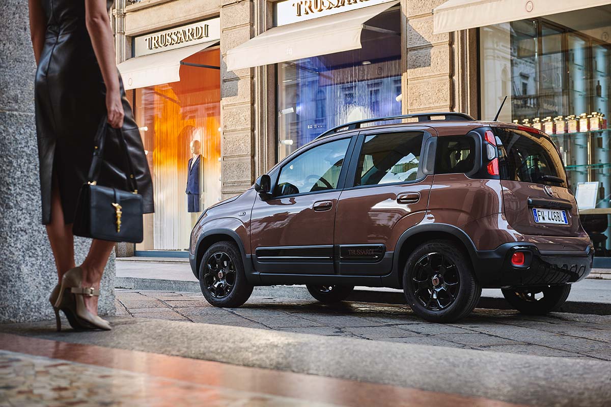 190917 Fiat Panda Trussardi 01