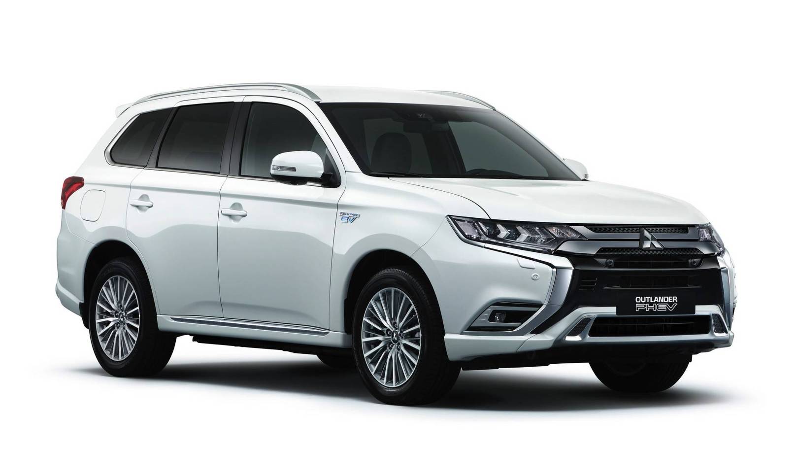 MitsubishiOutlanderPHEV 02